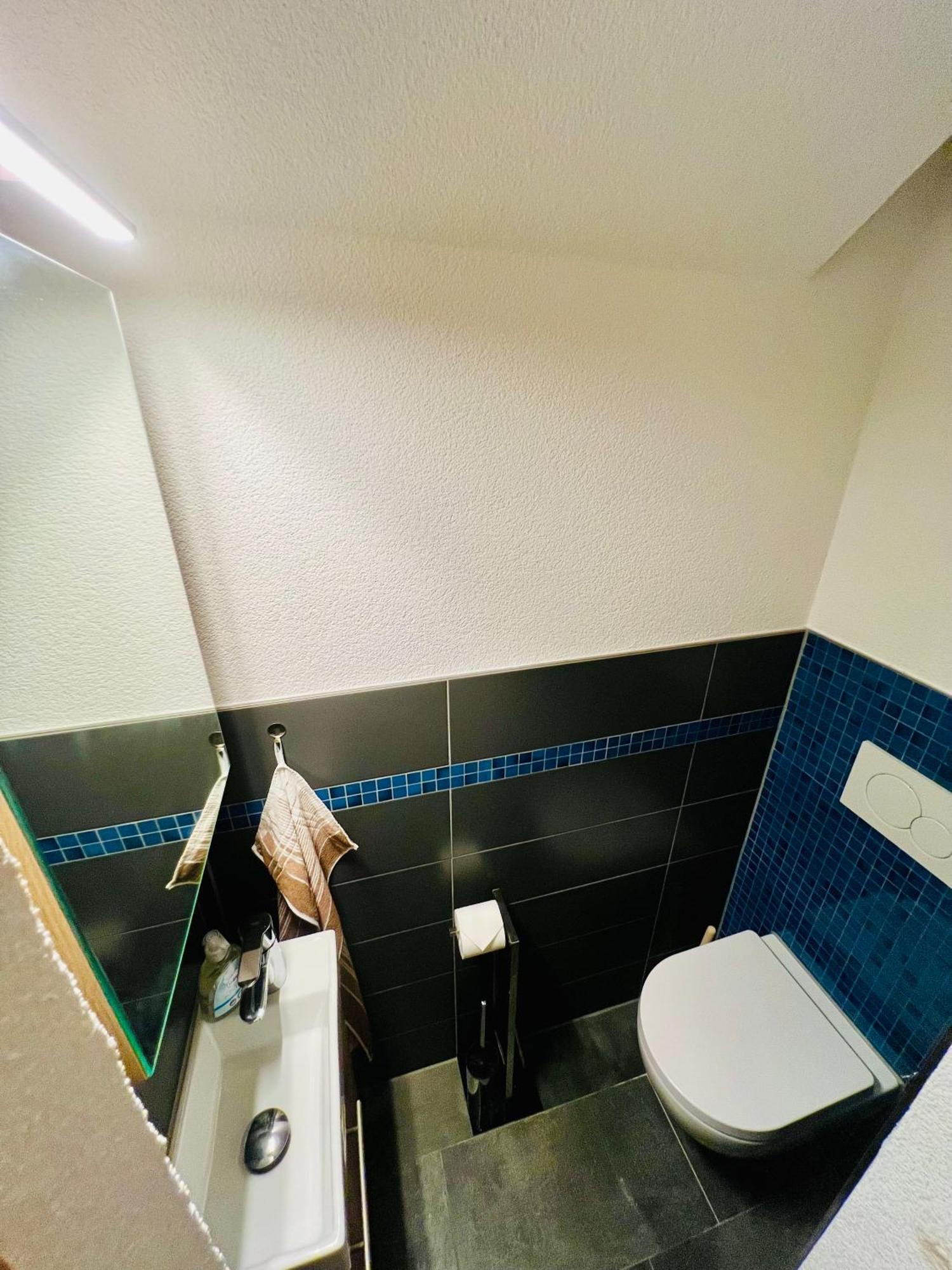 Mitten Im Schwarzwald Mit Infrarot-Sauna Und Garagenparkplatz Schönwalde 外观 照片